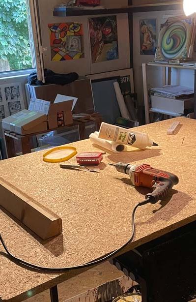 Blume vor der Stadt Bild